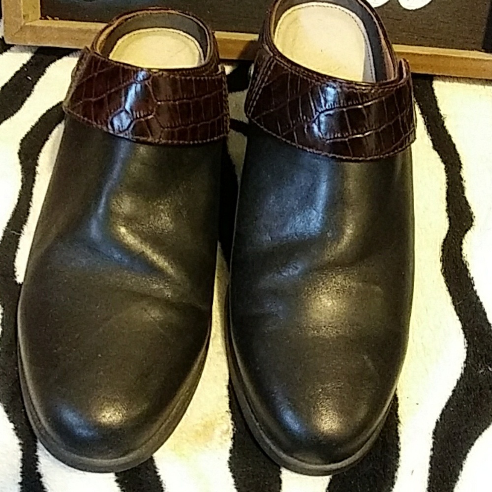 Ariat